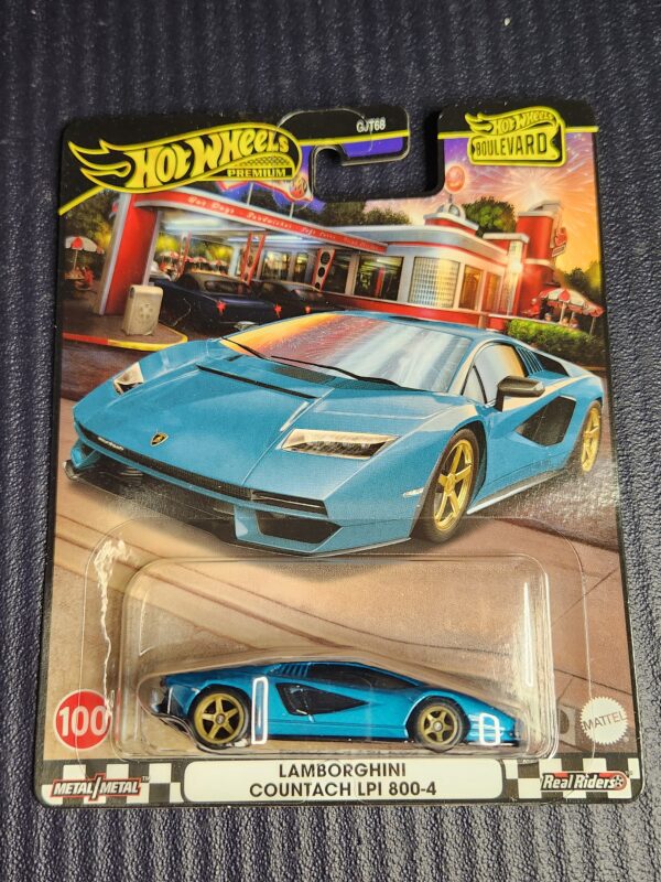 Hotwheels Bolevard Lamborghini Countach Lpi 800-4 Blue