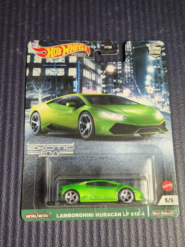 Hotwheels Lamborghini Huracan LP 610-4 Exotic Envy Green (See Pic 2 for sticker behind)