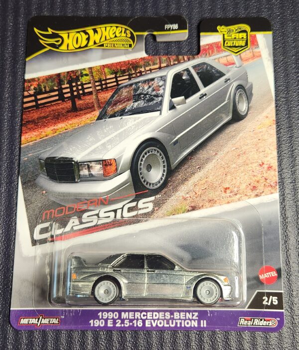 Hotwheels Modern Classics 1990 Mercedes-Benz 190 E 2.5-16 Evolution II